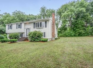 24 Fredrickson Rd, Billerica, MA 01821