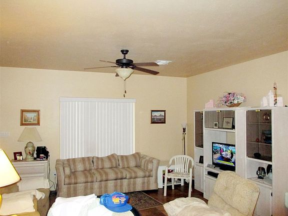 3rd image of 11366 S Avenida La Primera