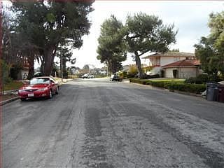 5th image of 5067 Scarborough Dr