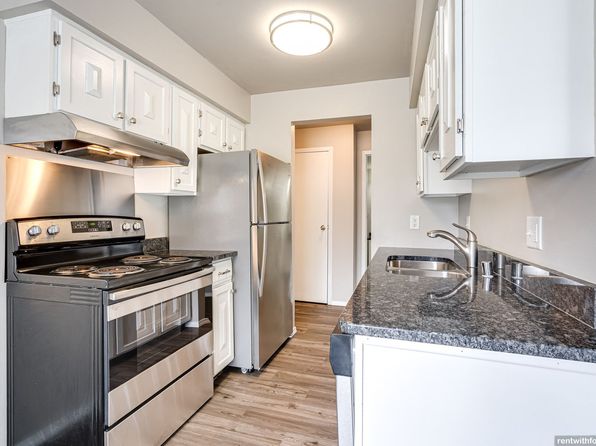 2405 Honey Lou Ct APT 4