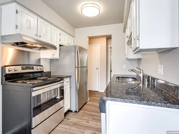 The Lucille, 2405 Honey Lou Ct APT 5, Appleton, WI 54915