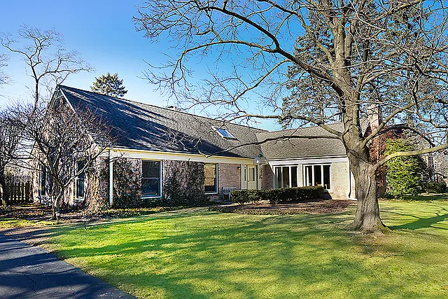 140 Glenwood Ave photo 1