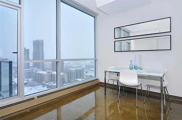 135 13th Ave SW #1510 — Photo 10