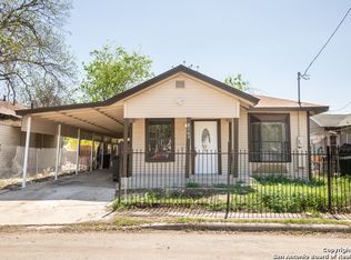1004 Lombrano St, San Antonio, TX 78207
