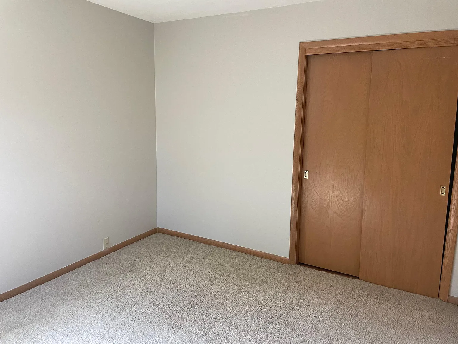 8623 Ludington Ct — Photo 4
