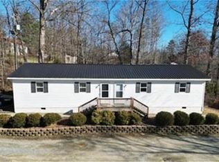 175 Young Dr, Lexington, NC 27292