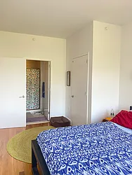 Rented by Chana Ofek, LREB