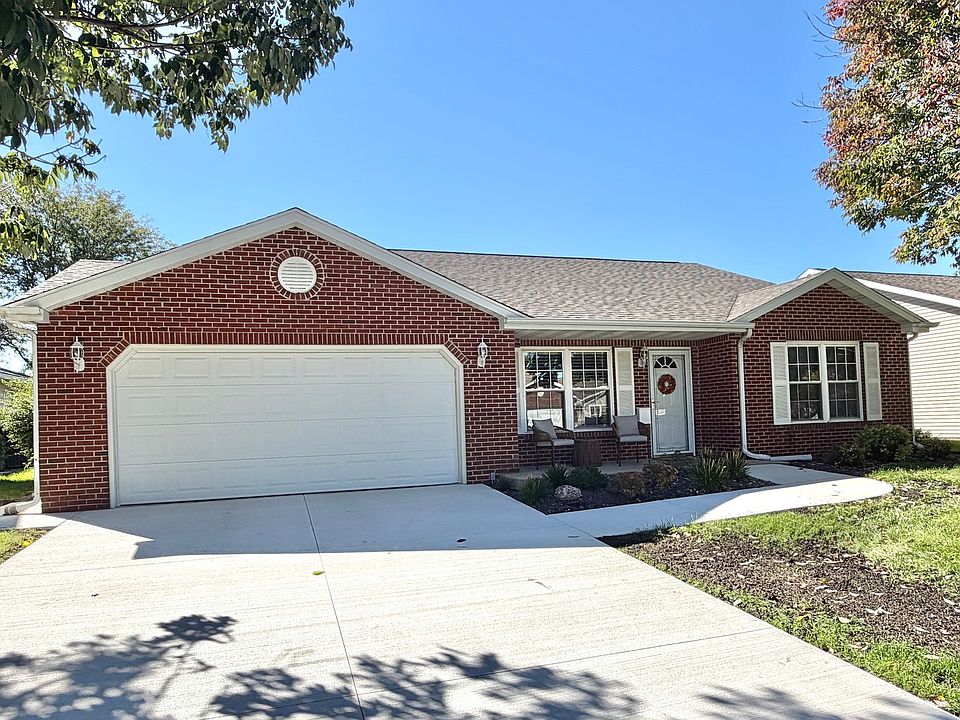 1st image of 3006 Independence Dr