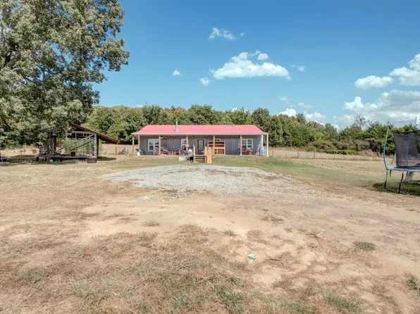 1195 Highway 5, Romance, AR 72136