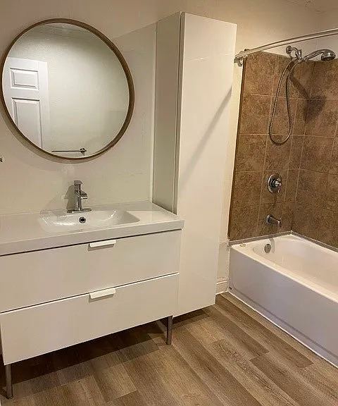7021 Geyser Ave — Photo 10