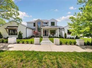 219 W Lawson St, Fayetteville, AR 72703