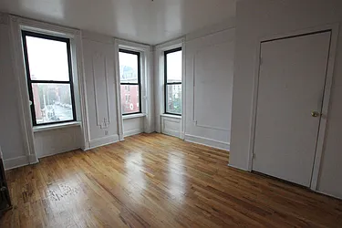 Rented by Bedford 6 Real Estate