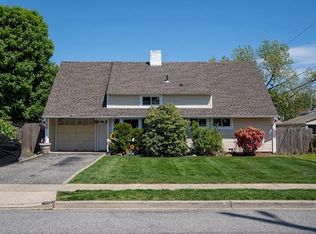 134 Bloomingdale Rd, Levittown, NY 11756