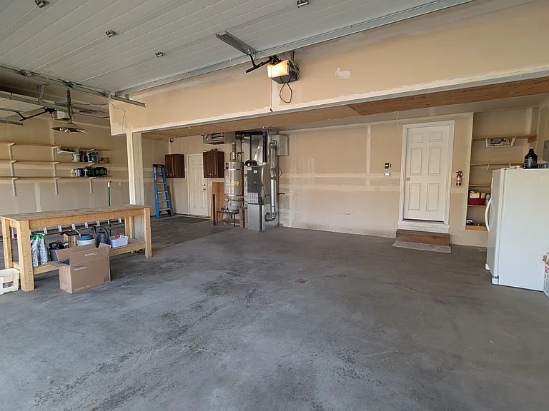 12934 Rosser Dr — Photo 33