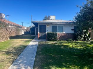328 E St, Bakersfield, CA 93304