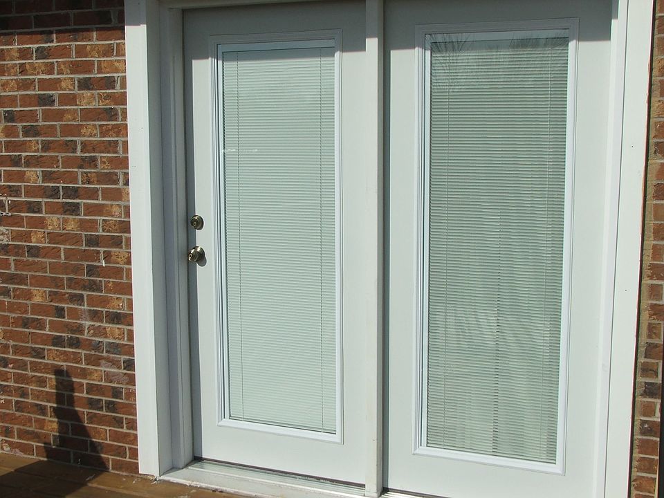 Deck inner blinds Doors