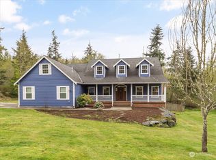 3706 Old County Rd, Greenbank, WA 98253