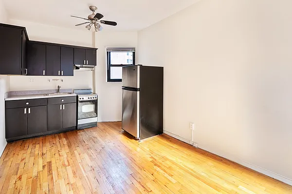 Sold by Compass | media 2