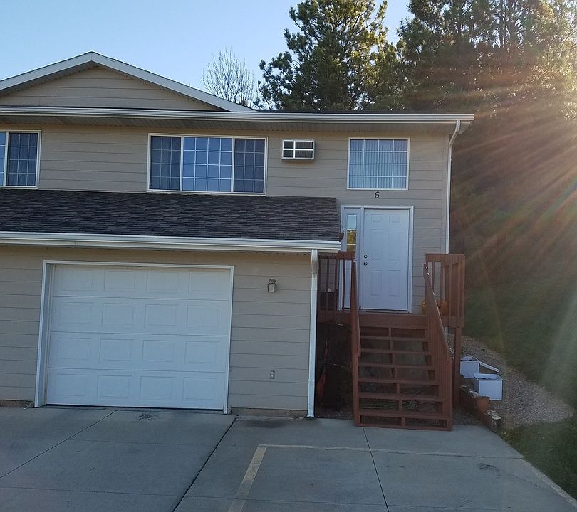 1st image of 3850 Park Dr APT 6