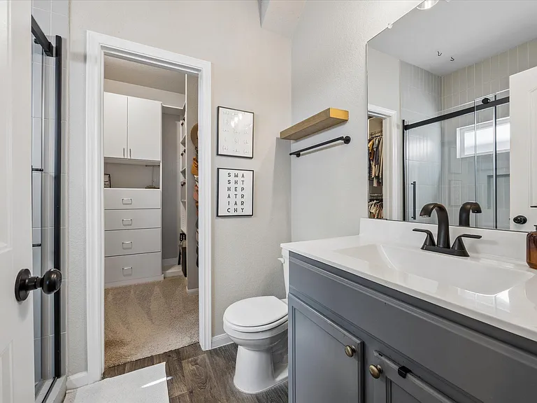 2202 Arborside Dr — Photo 8