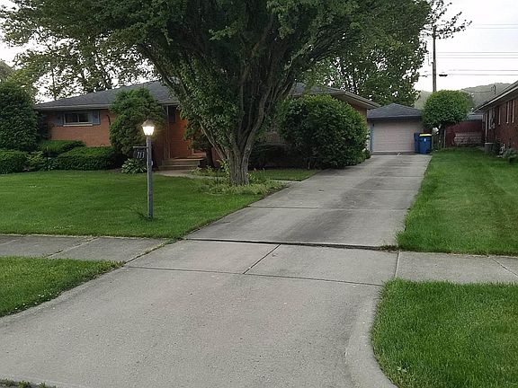 2nd image of 713 W 13th St