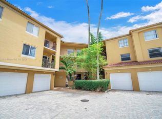 771 N Pine Island Rd APT 207, Plantation, FL 33324
