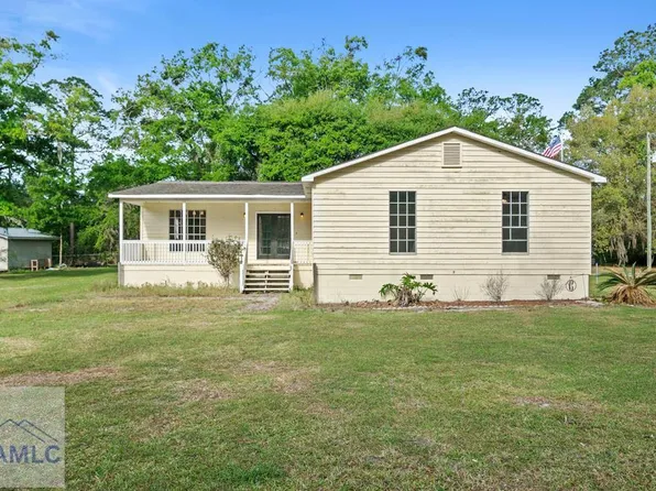 1428 Dairy Rd, Hinesville, GA 31313