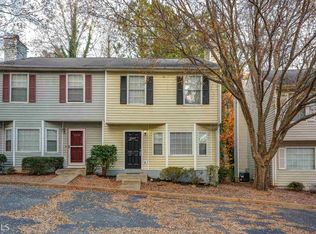 6347 Wedgeview Dr, Tucker, GA 30084