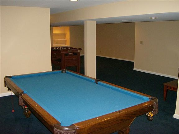 4th image of 8300 Lakevalley Dr