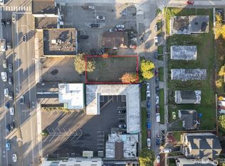 8849 Nesbit Ave N, Seattle, WA 98103