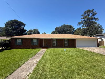 2000 Ridgewood Dr, Columbia, MS, 39429