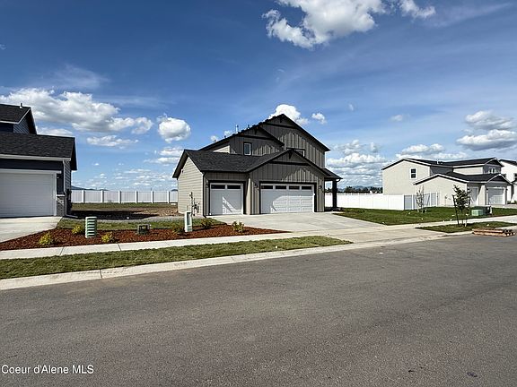2nd image of 5399 E Aquila Ave