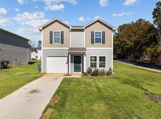 213 Pleasant Willow Pl, Greensboro, NC 27405