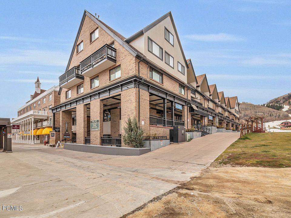 1st image of 1401 Lowell Ave #35