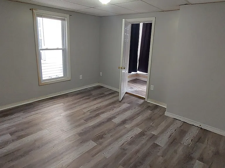266 Pine St #1 — Photo 15