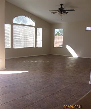5th image of 4419 E Redwood Ln