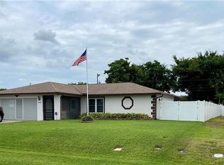 3609 SW 7th Pl, Cape Coral, FL 33914
