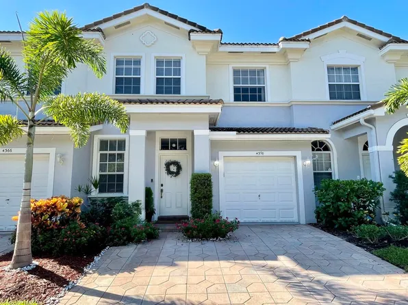 4370 Legacy Ct, Delray Beach, FL 33445