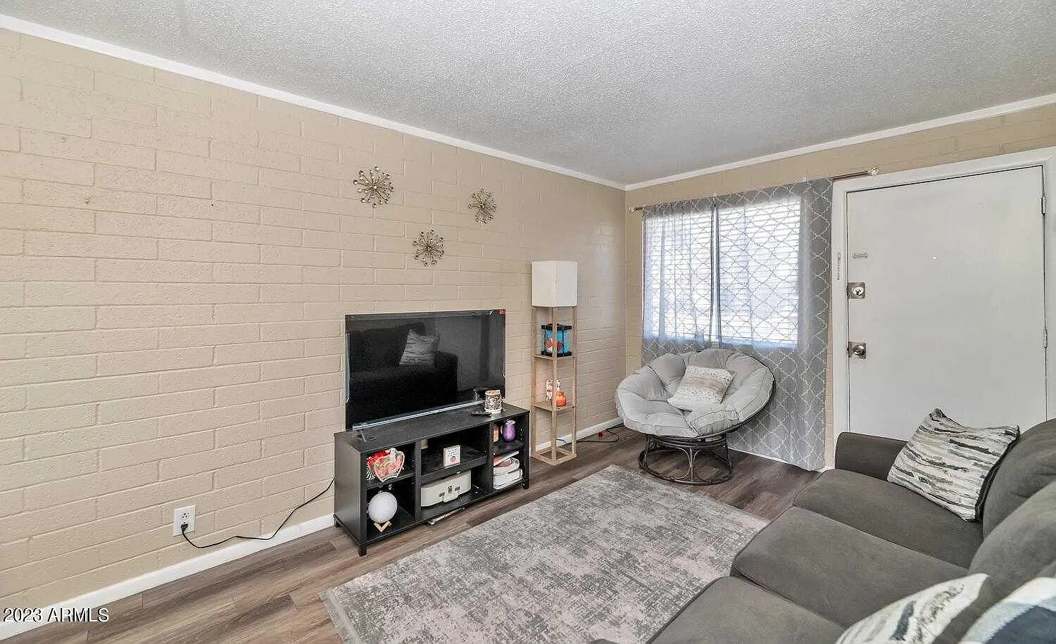 1 bed, 550 sqft, $999 — Photo 4