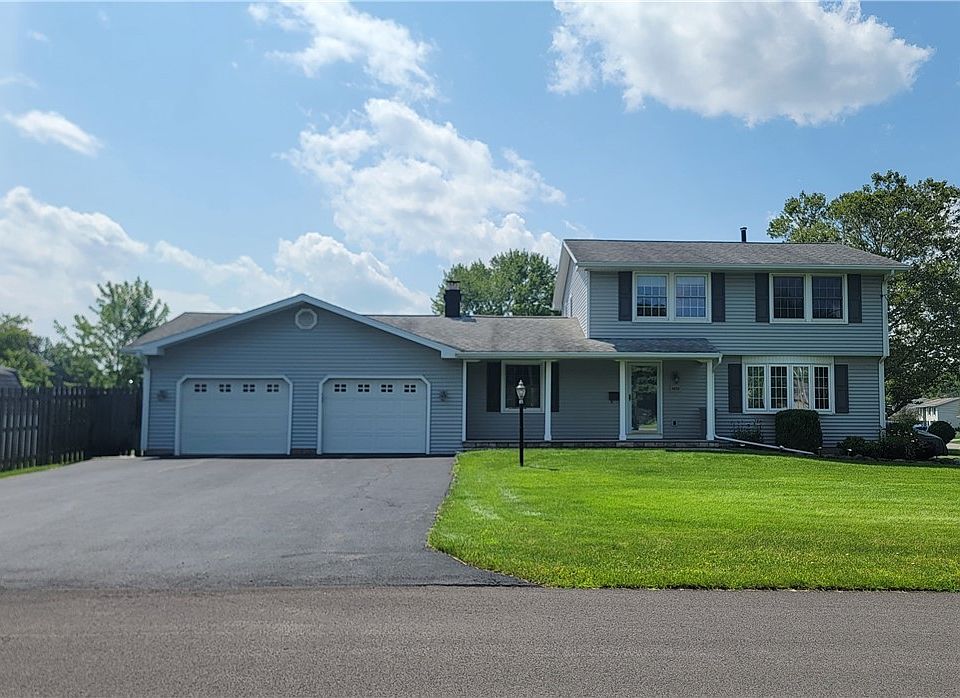 1st image of 4935 Merrill Dr