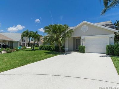 277 Moccasin Trl W, Jupiter, FL, 33458
