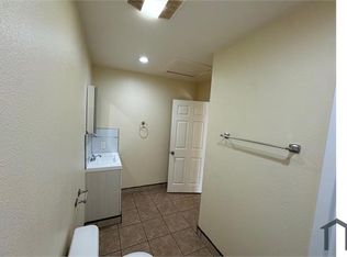 9707 S San Pedro St, Los Angeles, CA 90003