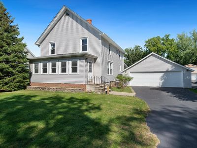 908 Madison St, Oregon, IL, 61061