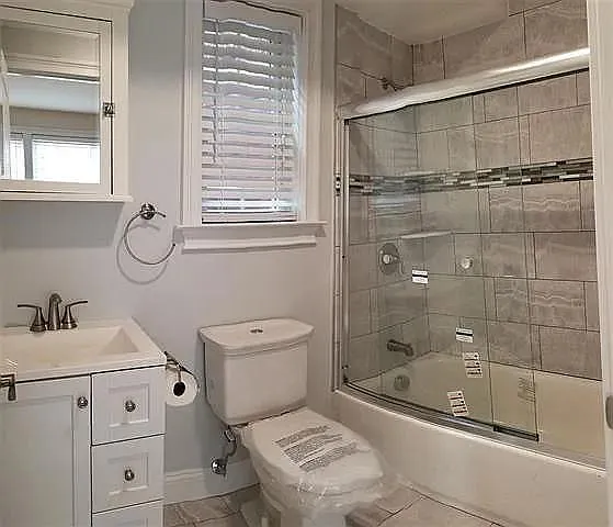4713 Broadway #1 — Photo 7