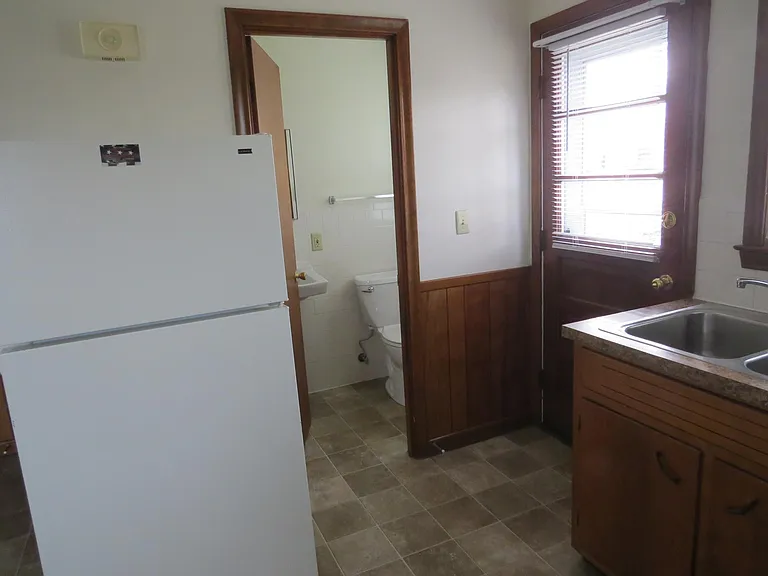 469 Corey St #C — Photo 15
