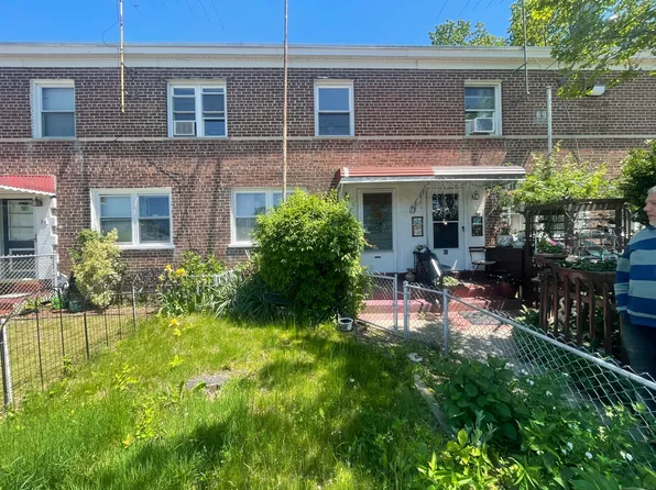 Bld 69 Court D Court #82, Bridgeport, CT 06610