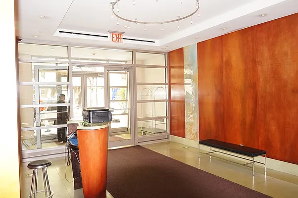 Rented by RSNY Realty | media 21