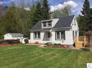 1114 Stanford Ave, Duluth, MN 55811