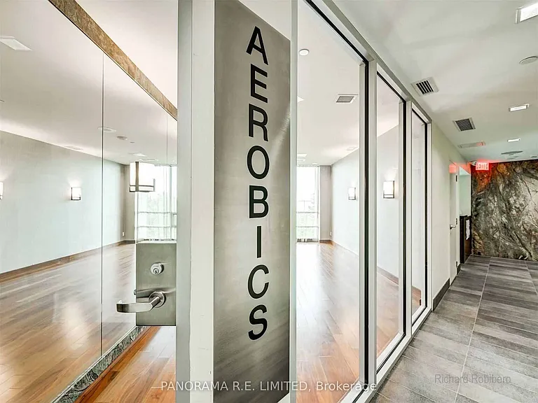 215 Sherway Gardens Rd #1005 — Photo 14