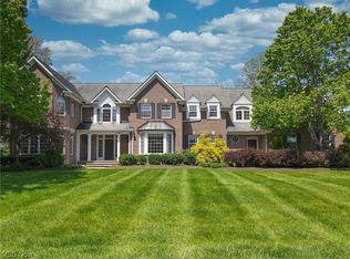 45 High Point Ln, Bentleyville, OH 44022